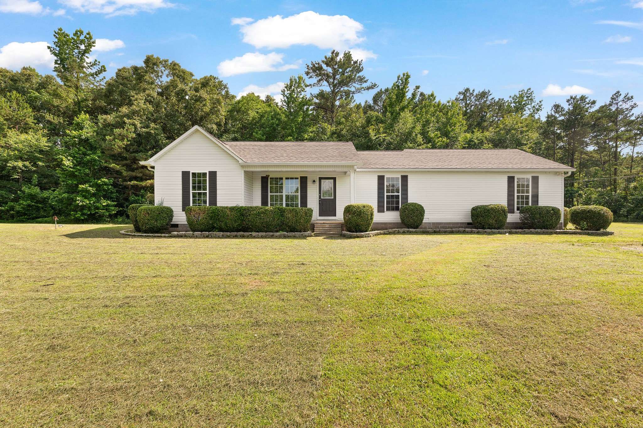 235 Mallard Ln, Lexington, TN 38351