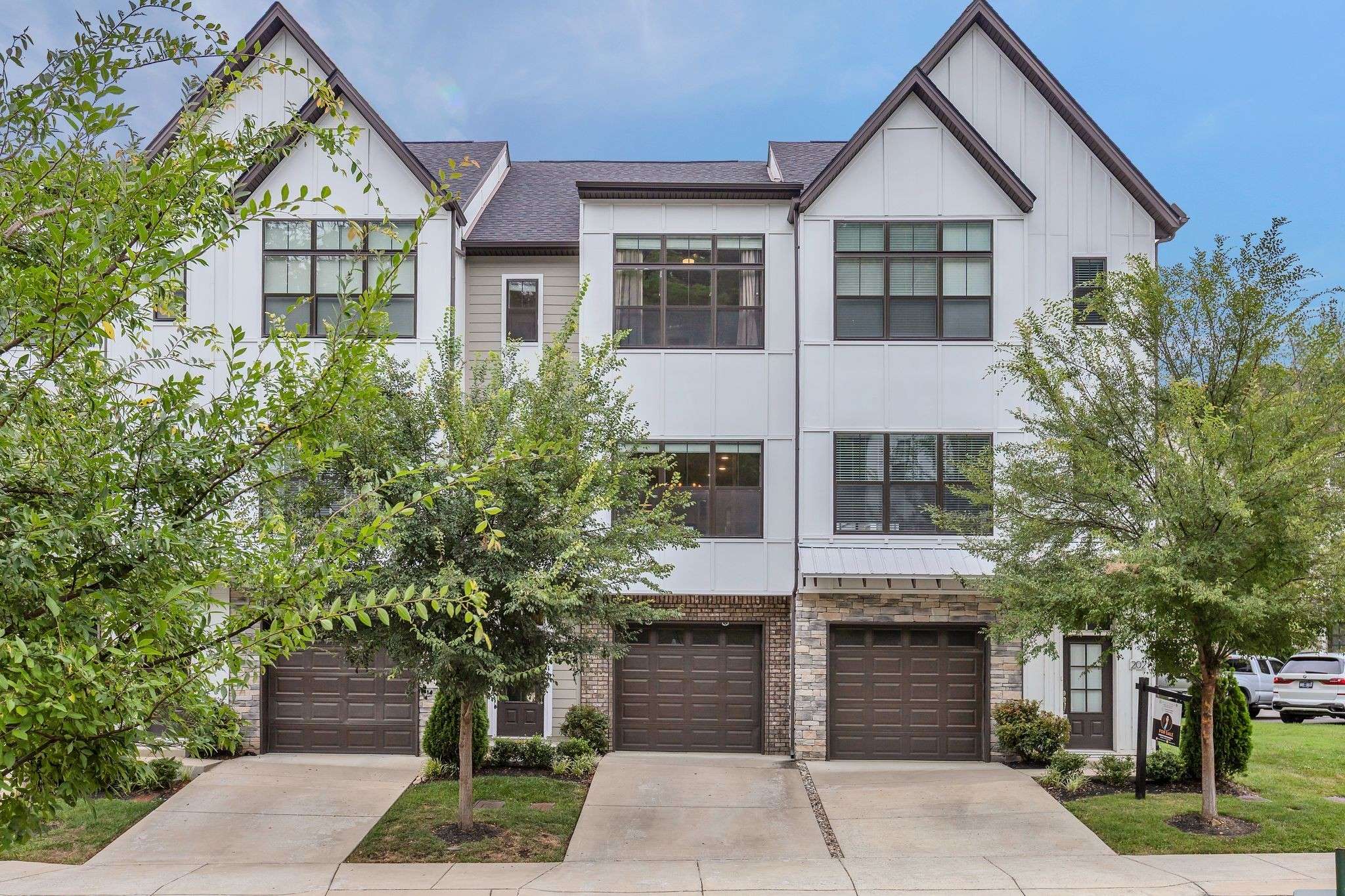 204 Stonecrest Cir, Nashville, TN 37209