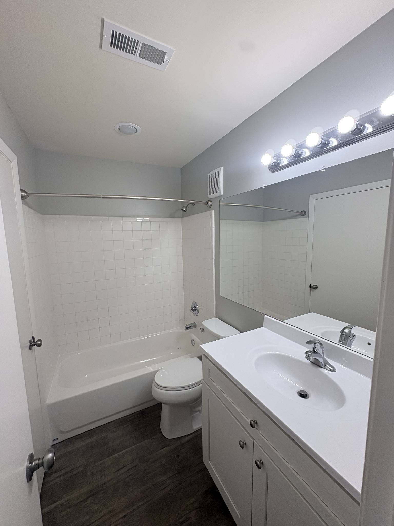 407 N College St #B5, Tullahoma, TN 37388
