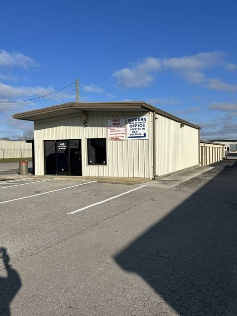 418 Tiny Town Rd, Clarksville, TN 37042