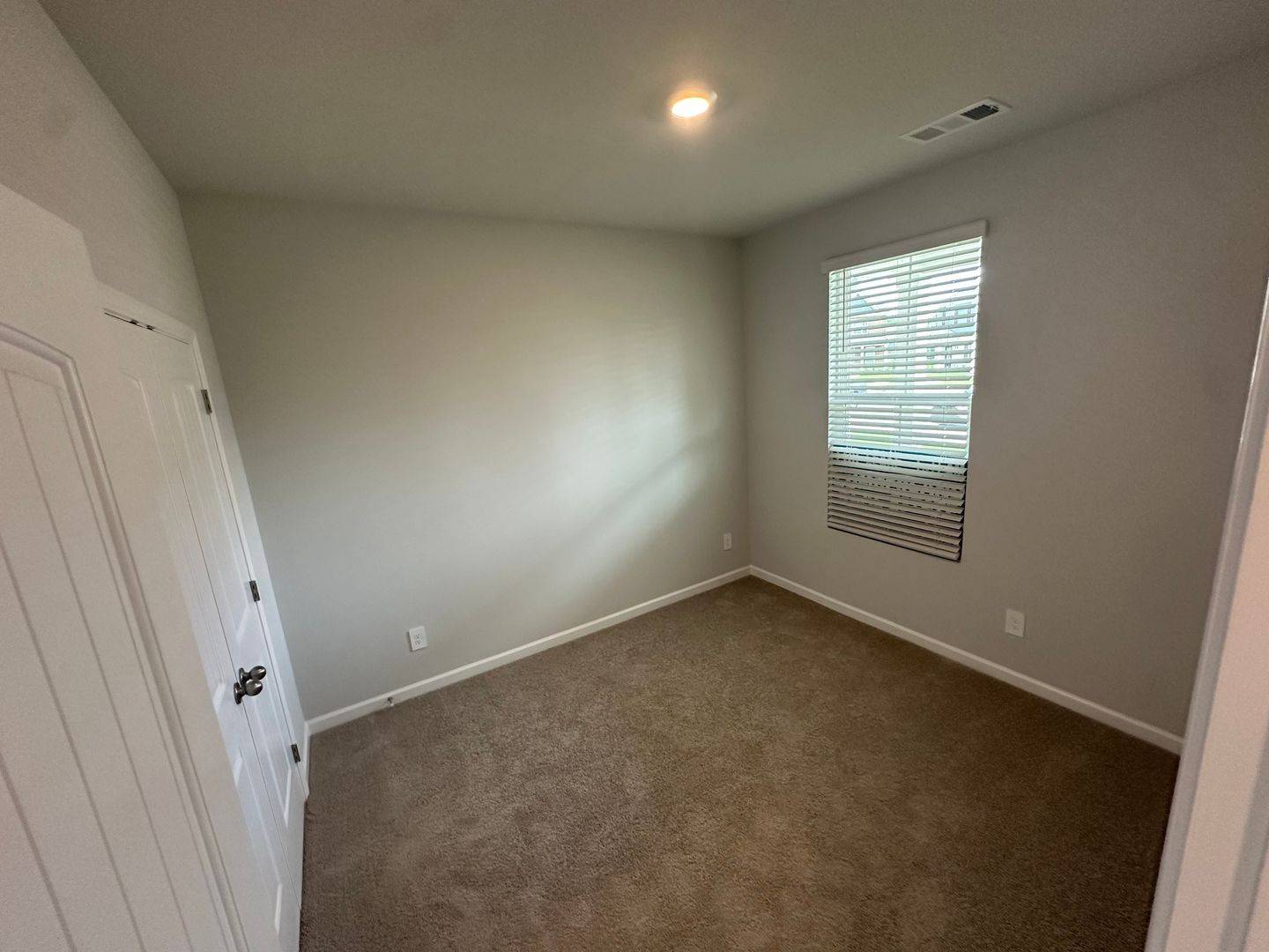 812 Quinn Dr, Lebanon, TN 37087