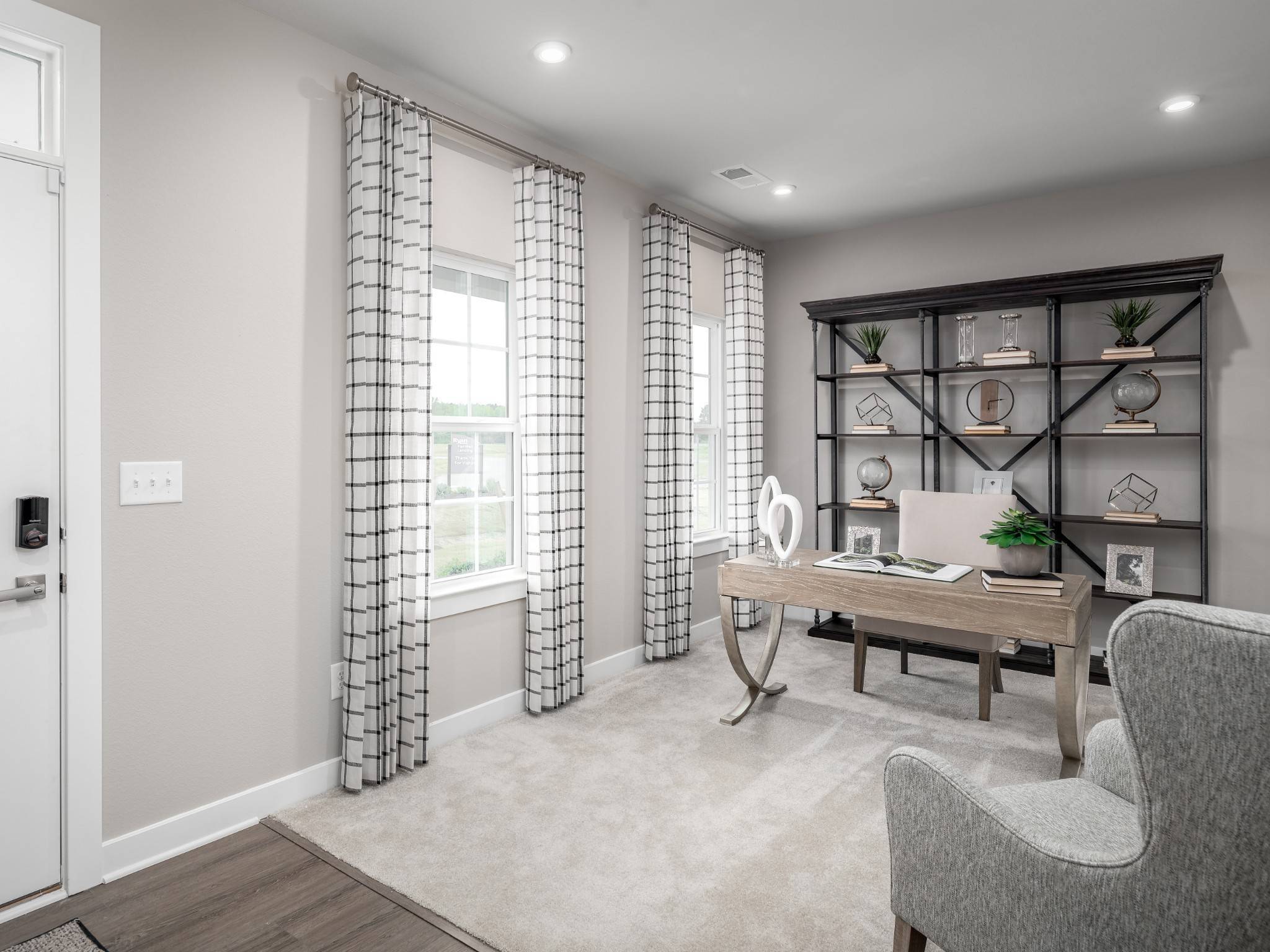 5035 Kensington Way, Pleasant View, TN 37146