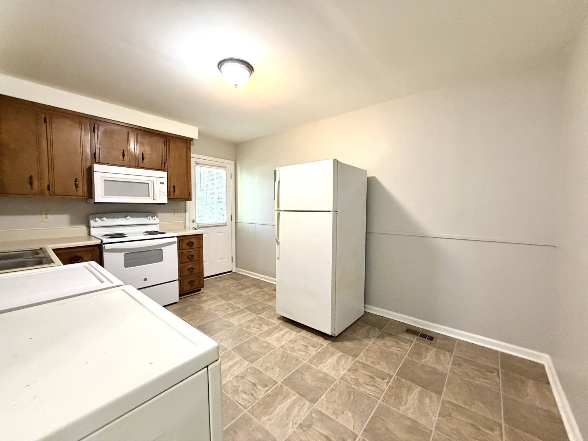 750 Bancroft Cir #B, Clarksville, TN 37042