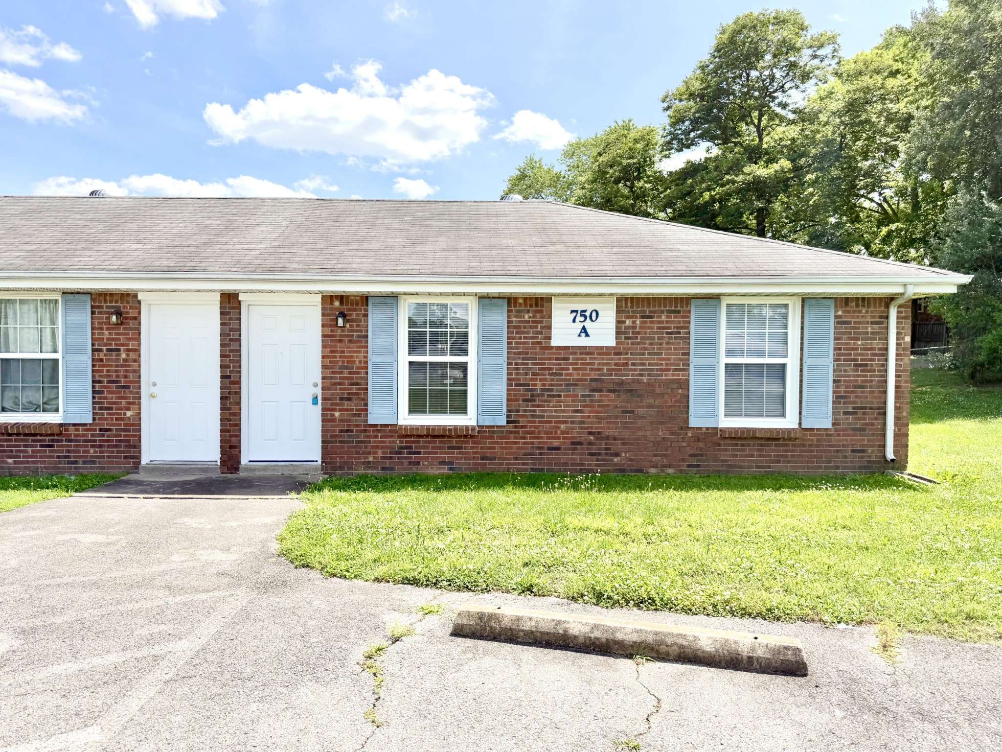750 Bancroft Cir #B, Clarksville, TN 37042