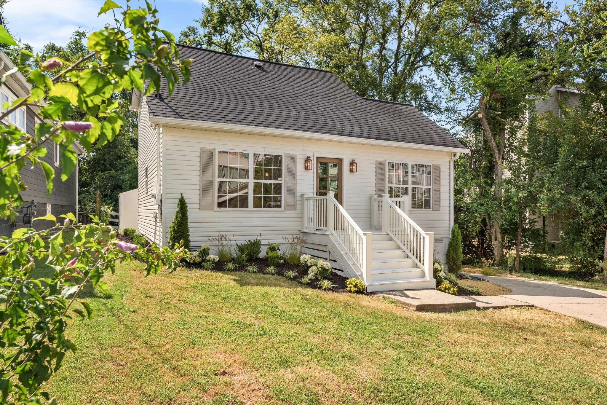 121 Oceola Ave, Nashville, TN 37209