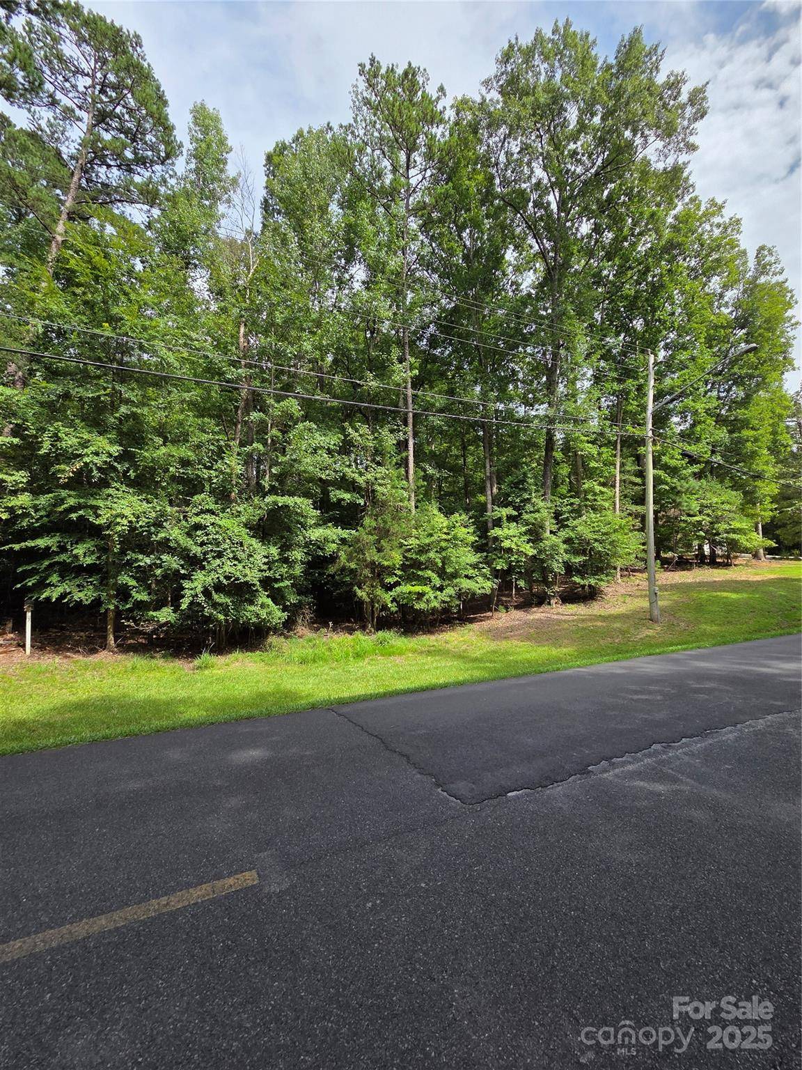 242 Creswell RD, Mount Gilead, NC 27306