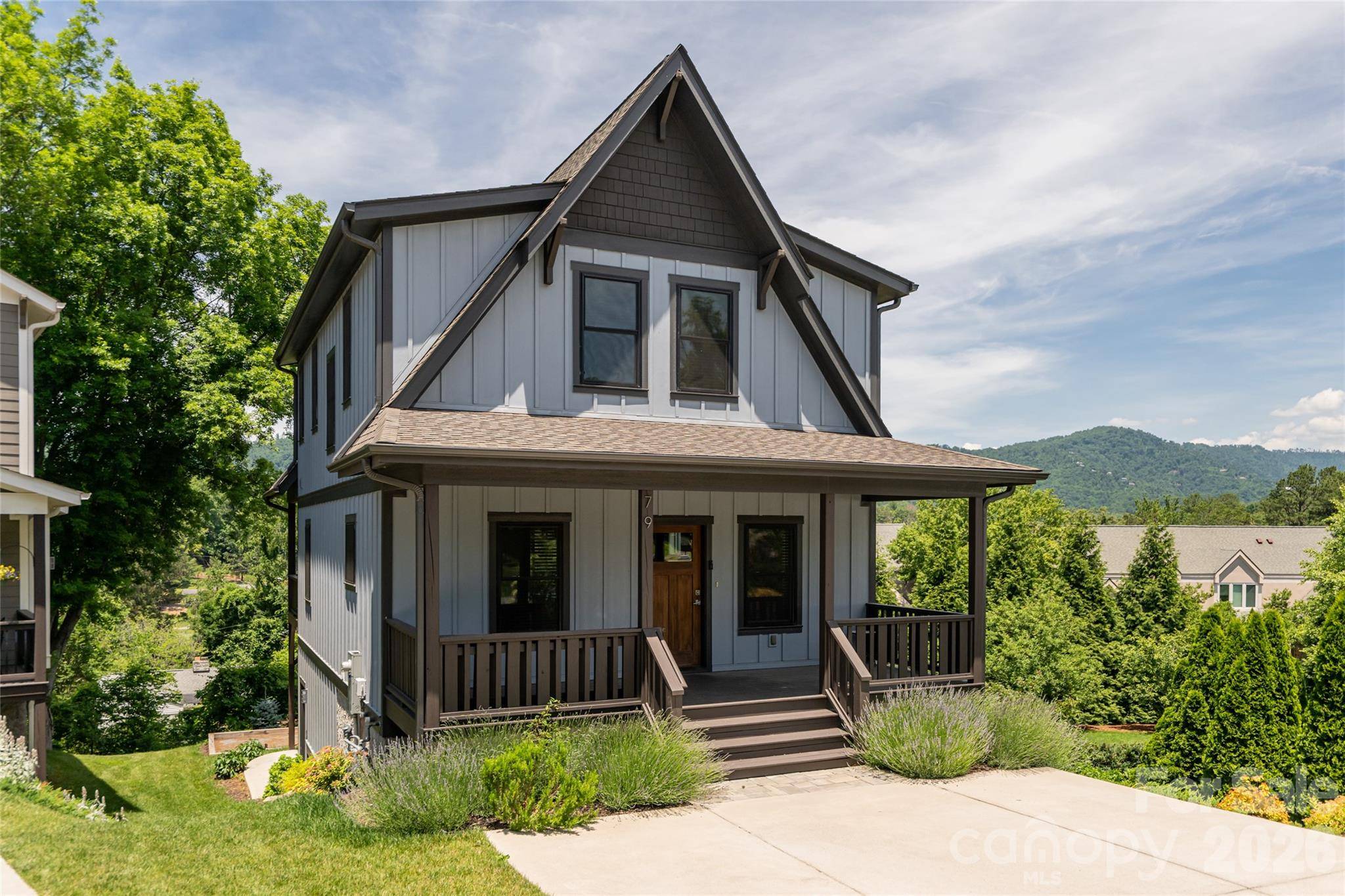 79 Culvern ST, Asheville, NC 28804