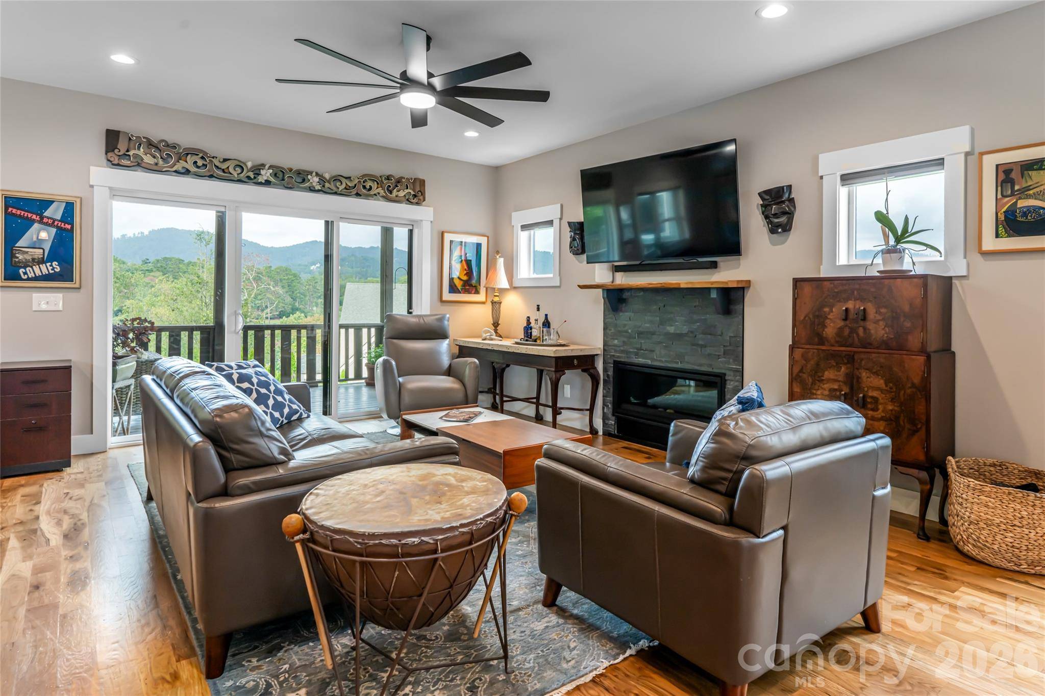 79 Culvern ST, Asheville, NC 28804
