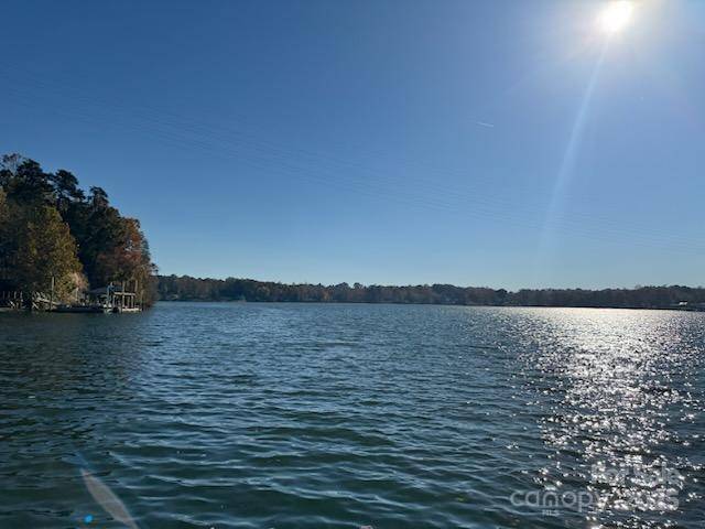 300 Rivercliff DR, Stony Point, NC 28678