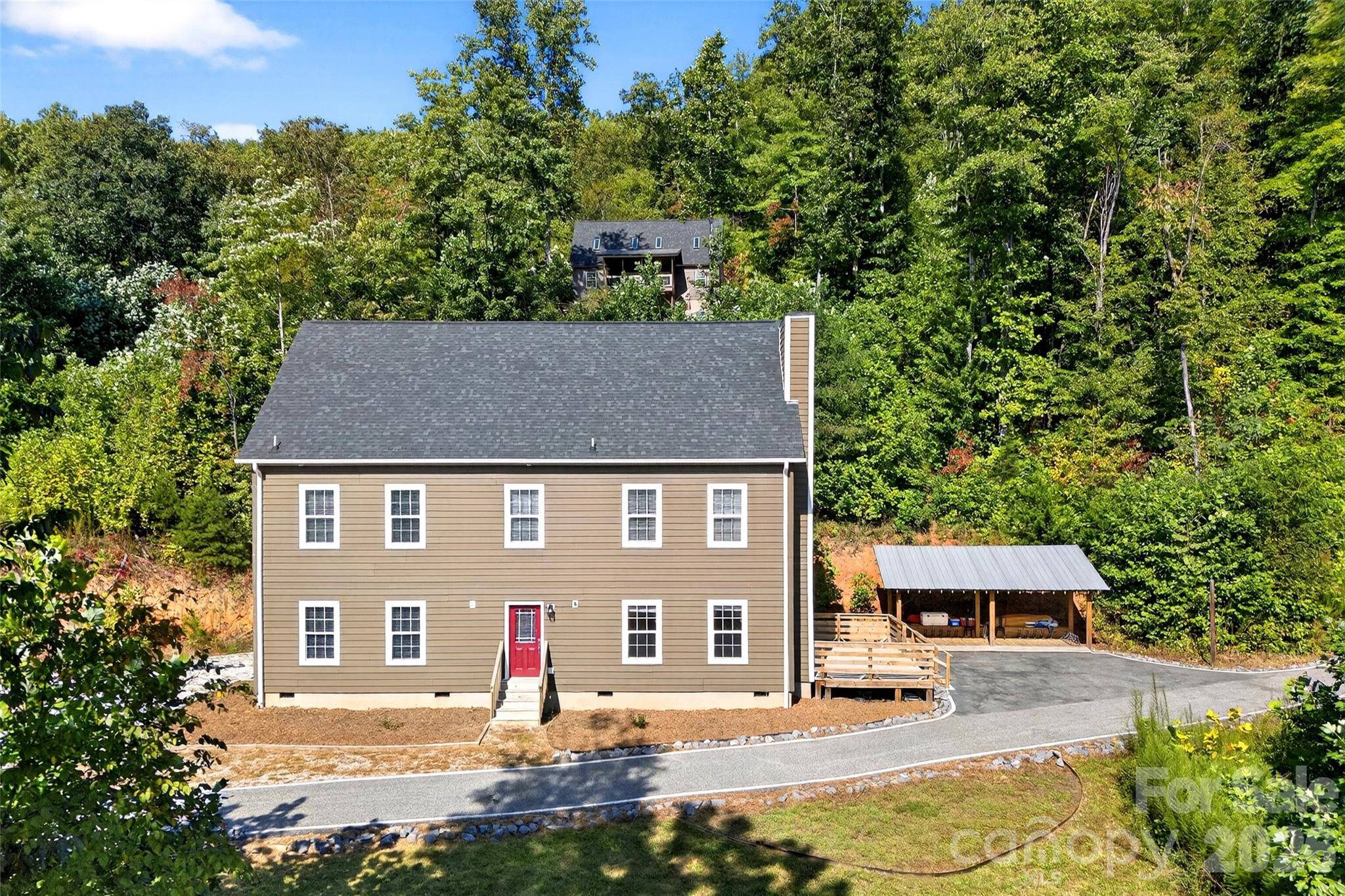 8026 Buck Creek RD, Marion, NC 28752
