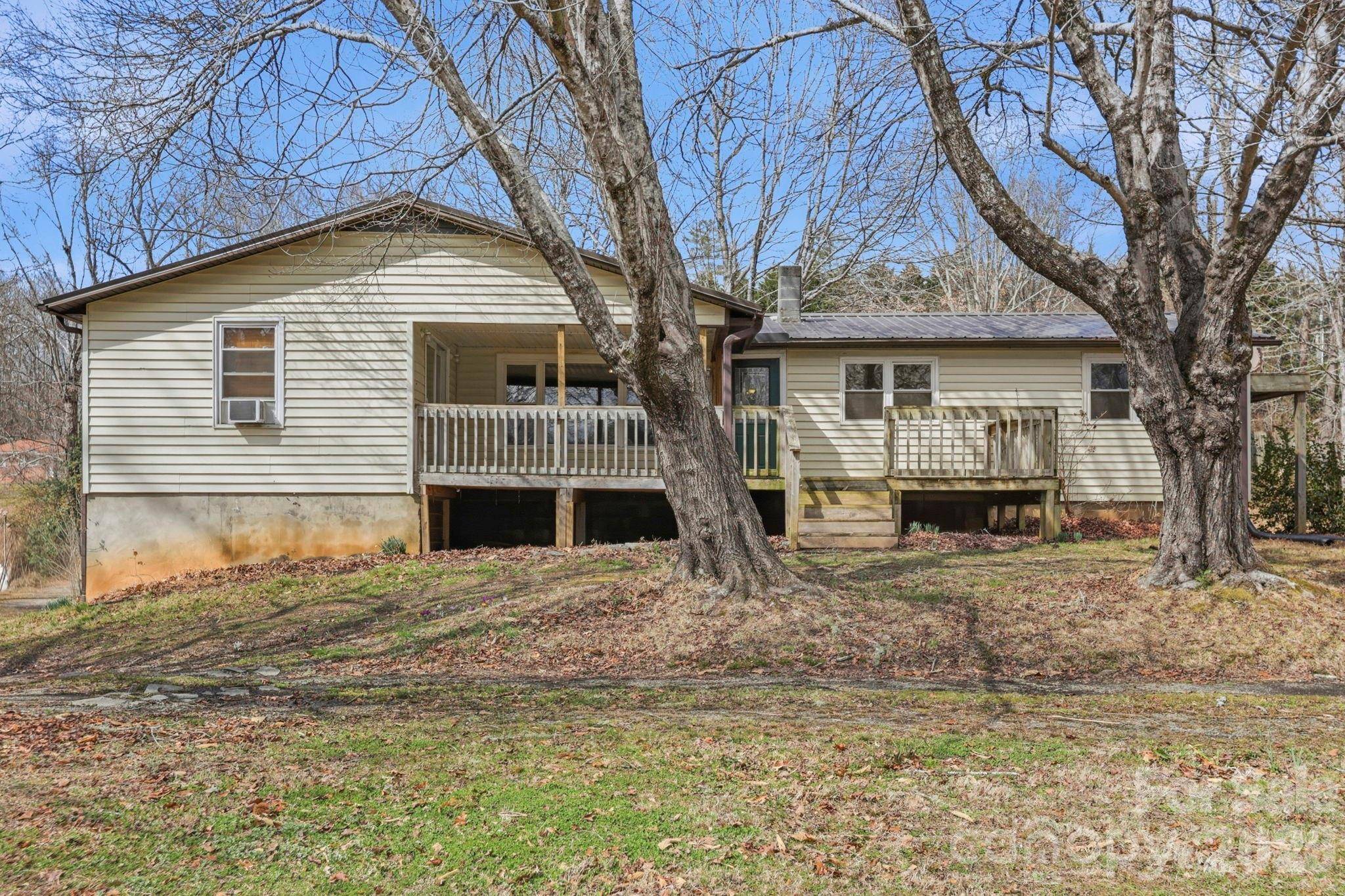 180 Whispering Pines DR, Pisgah Forest, NC 28768