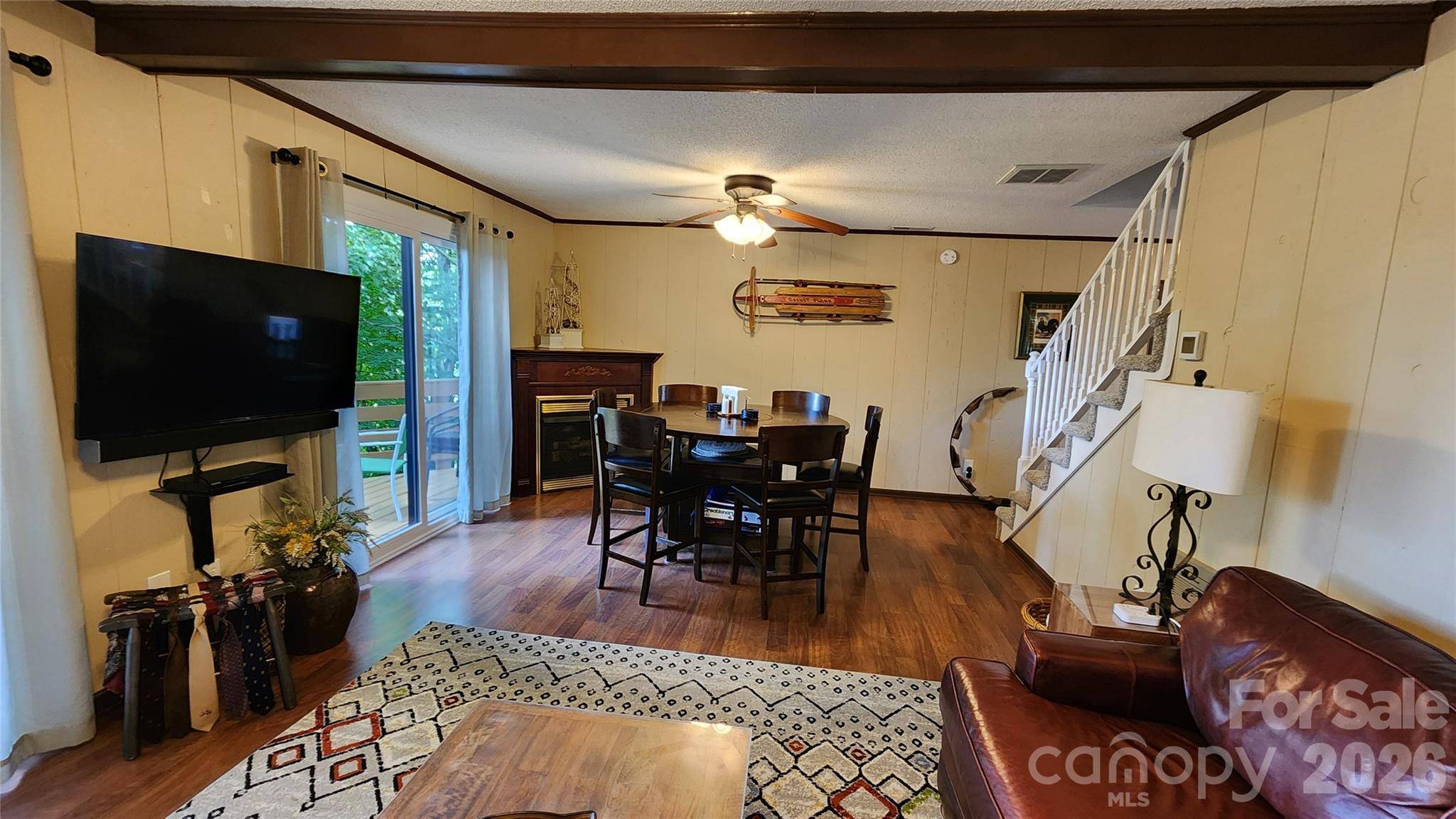 188 Forest LN, Blowing Rock, NC 28605