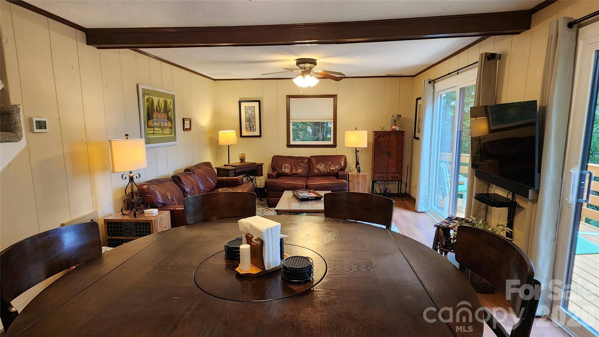 188 Forest LN, Blowing Rock, NC 28605