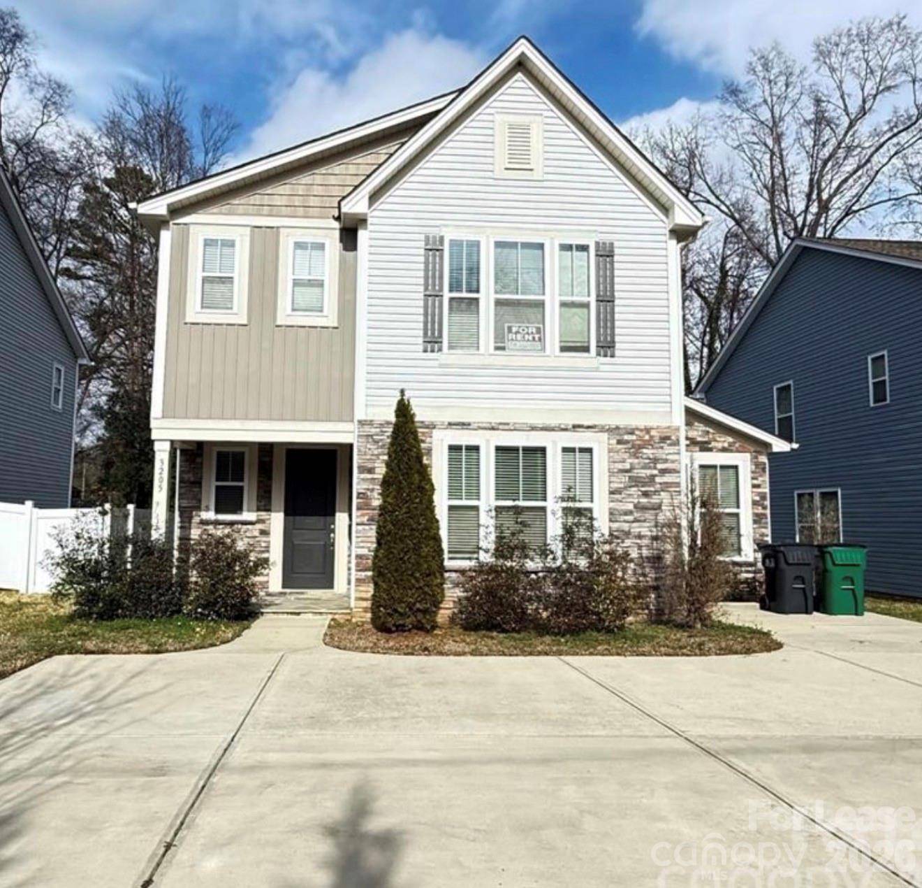 3205 Shamrock DR, Charlotte, NC 28215
