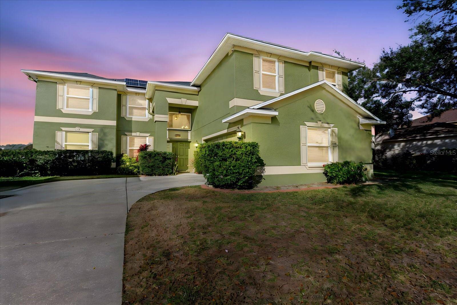 2717 AVON RIVER DR, Valrico, FL 33596