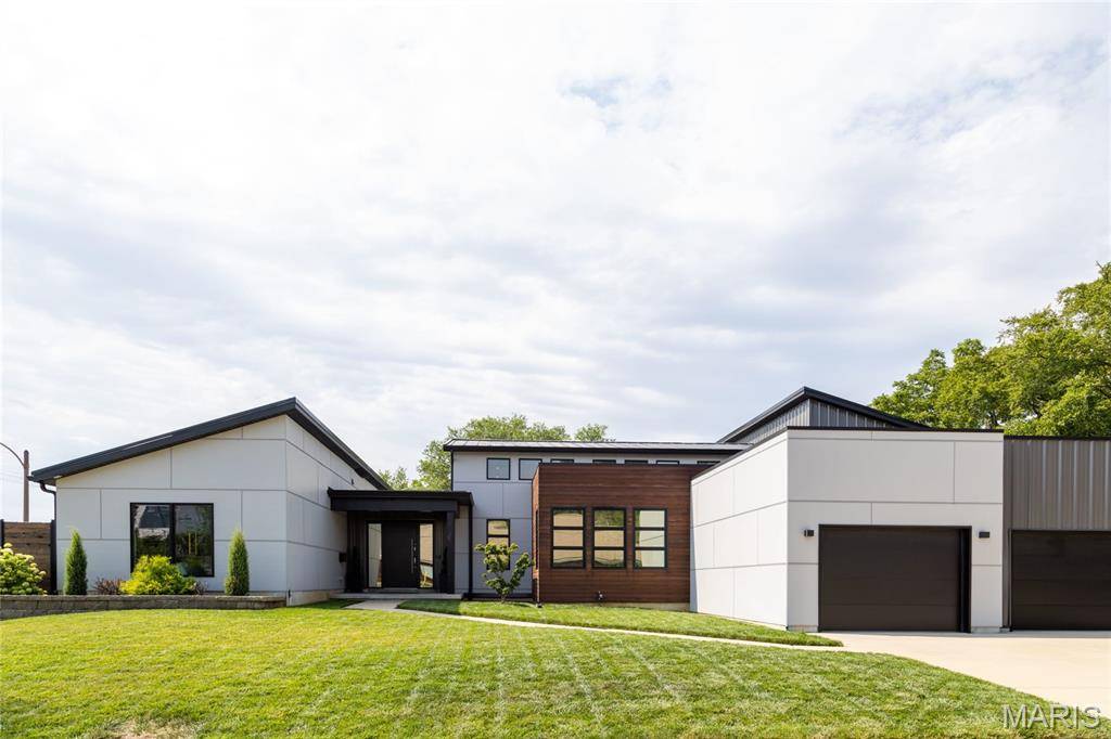 6906 Bruno AVE, St Louis, MO 63139