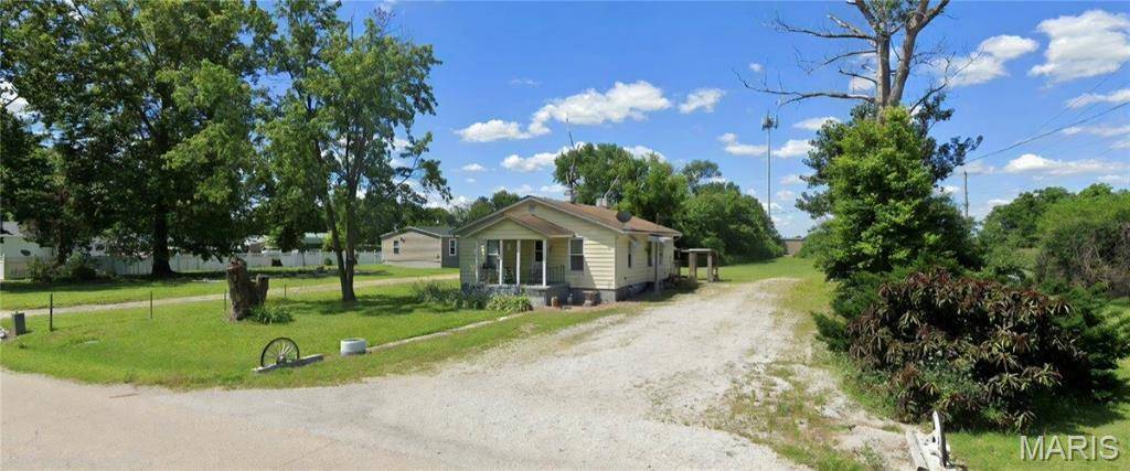 2211 State ST, East Carondelet, IL 62240