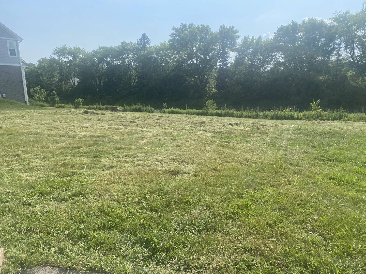 110 Gloria DR, Elgin, IL 60120
