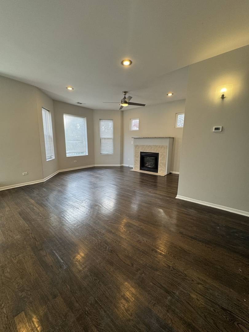 6130 S Rhodes ST #2, Chicago, IL 60637