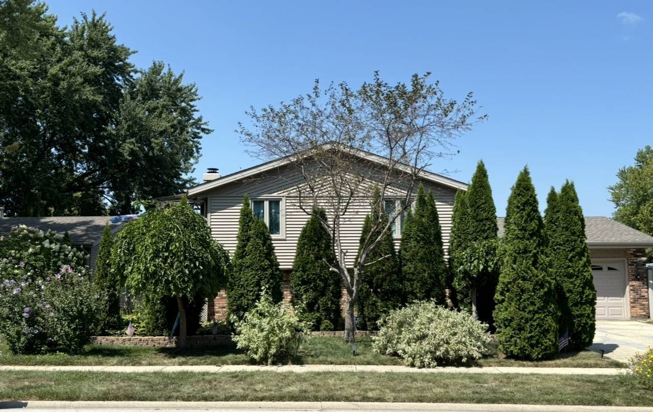856 Quail DR, Bradley, IL 60915
