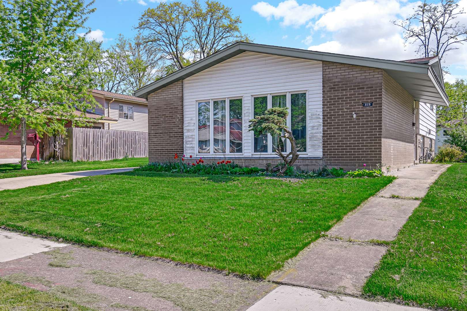 325 Gentry ST, Park Forest, IL 60466