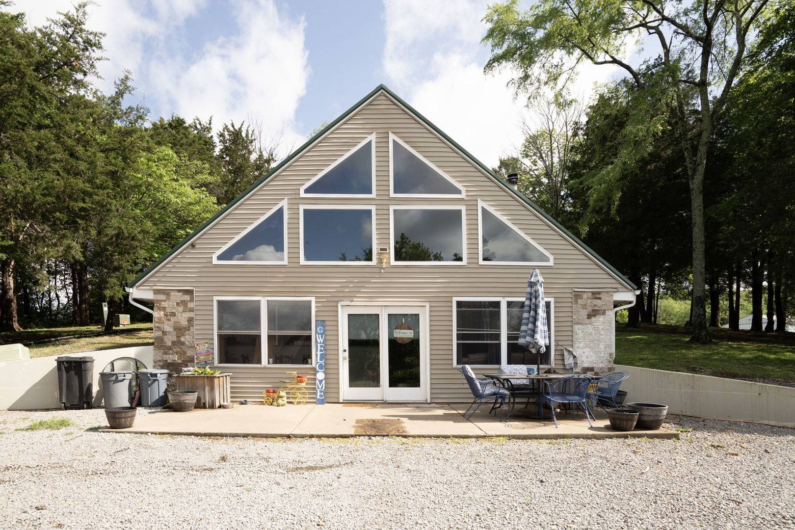 588 Toler LN, Goreville, IL 62939