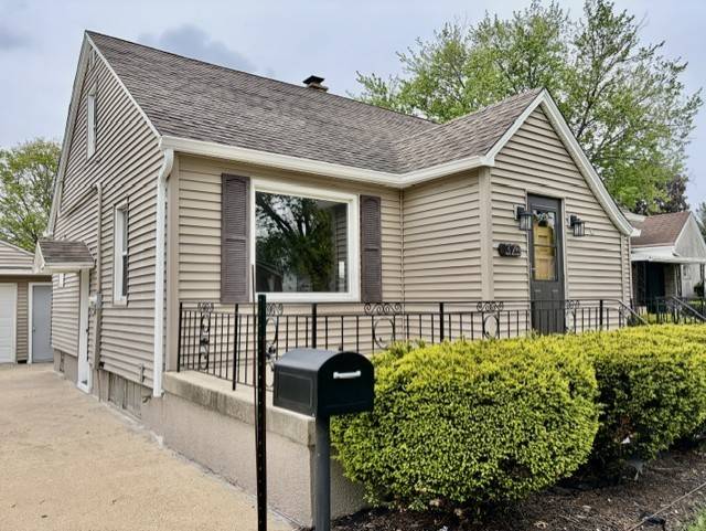 325 W 3rd ST, Spring Valley, IL 61362