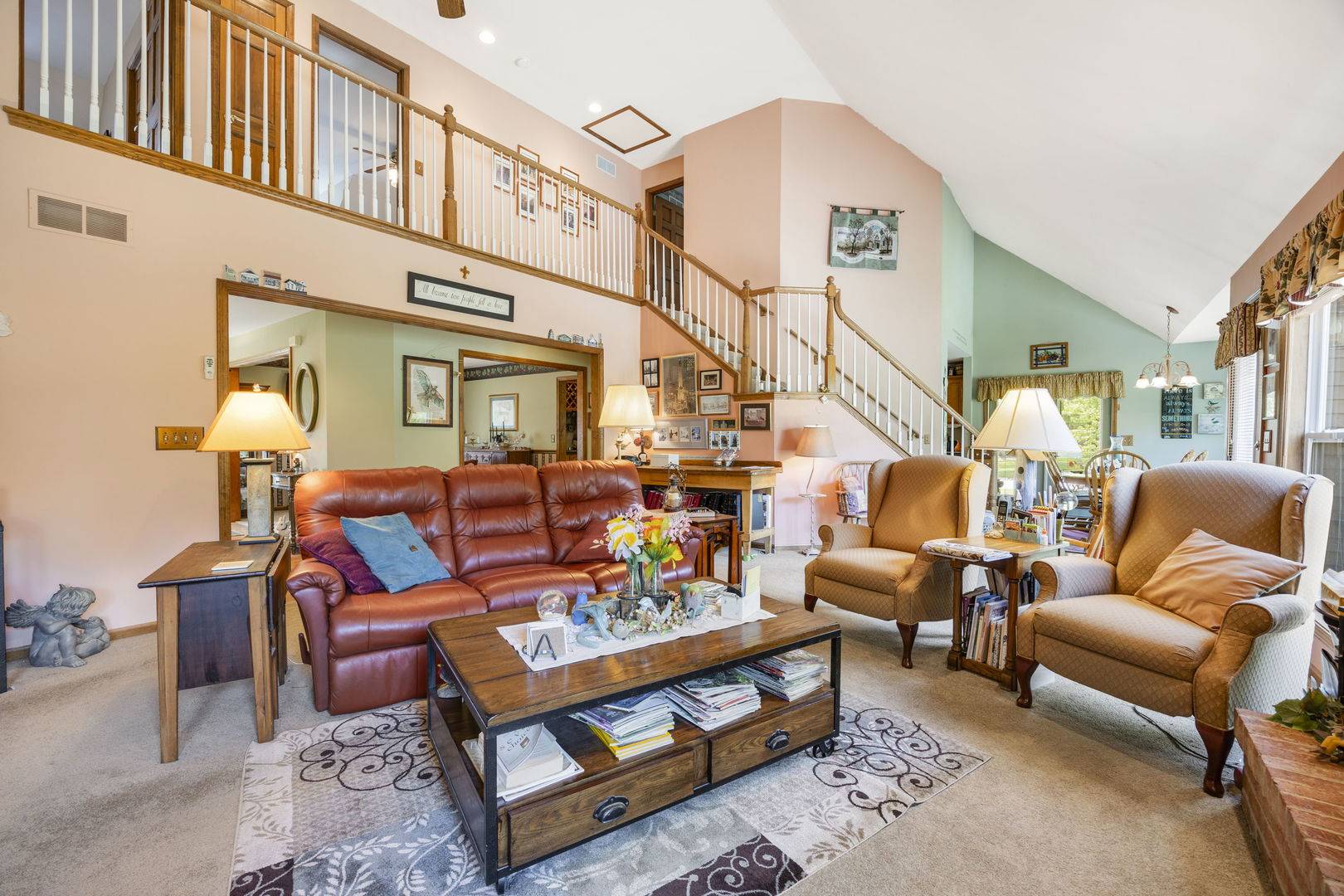 2659 Hoddam RD, Naperville, IL 60564