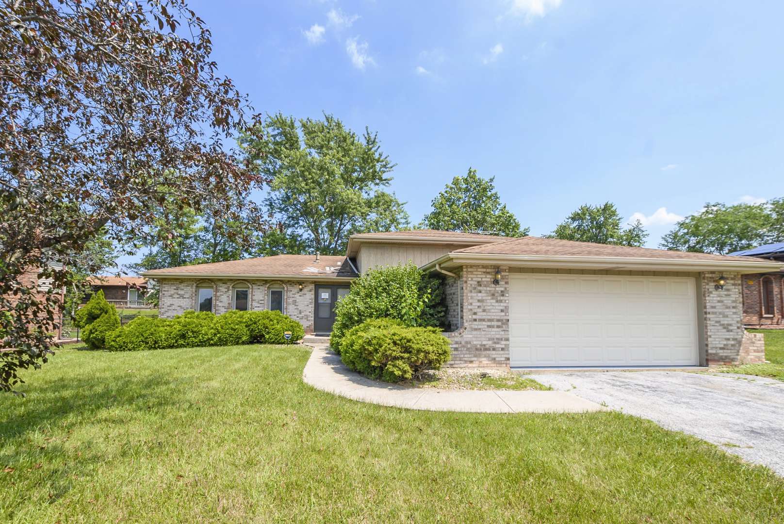3531 Dale DR, Crete, IL 60417