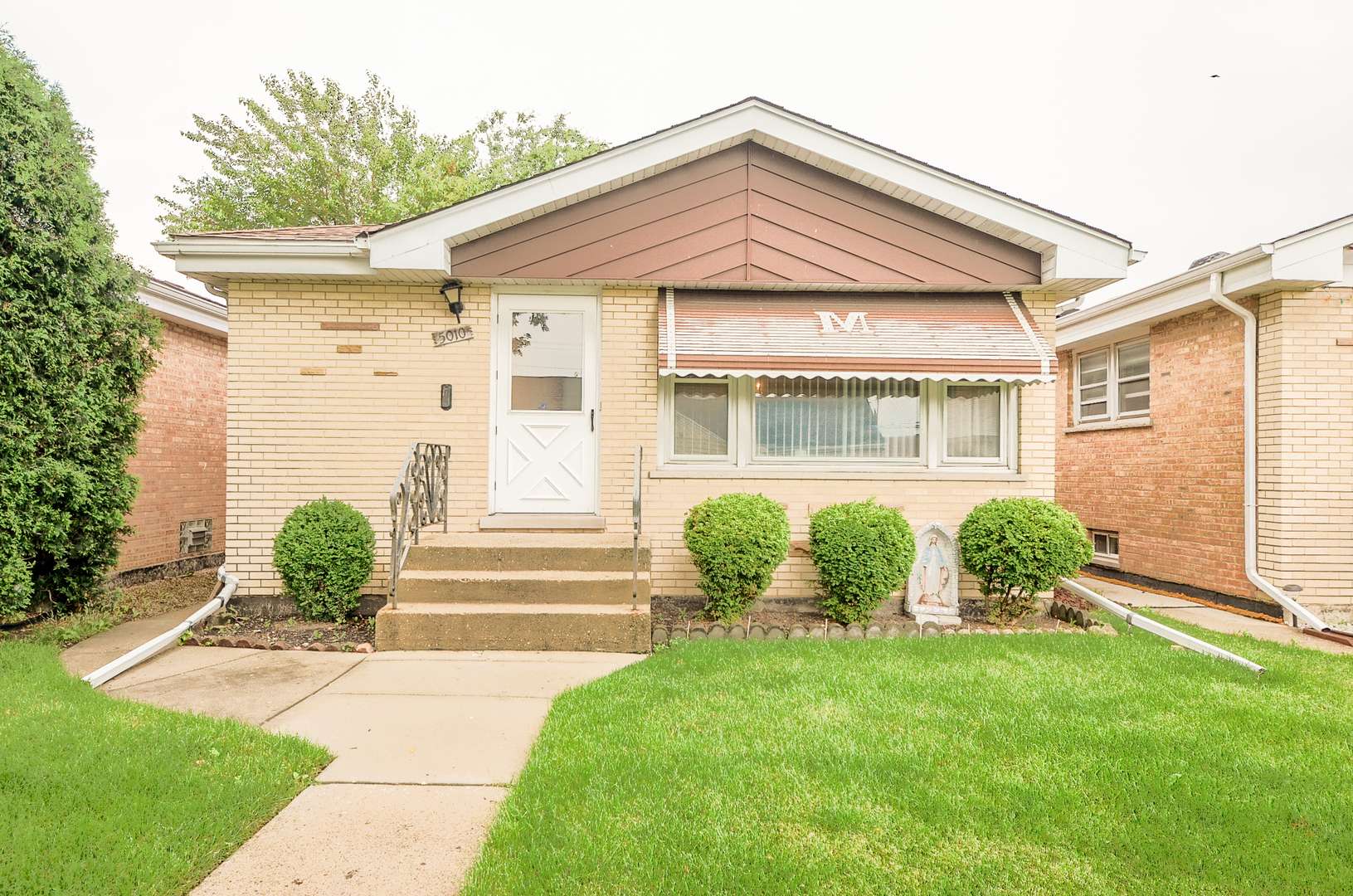 5010 Forster AVE, Schiller Park, IL 60176