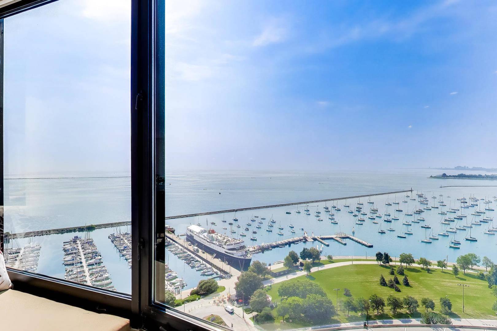 155 N Harbor DR #2109, Chicago, IL 60601