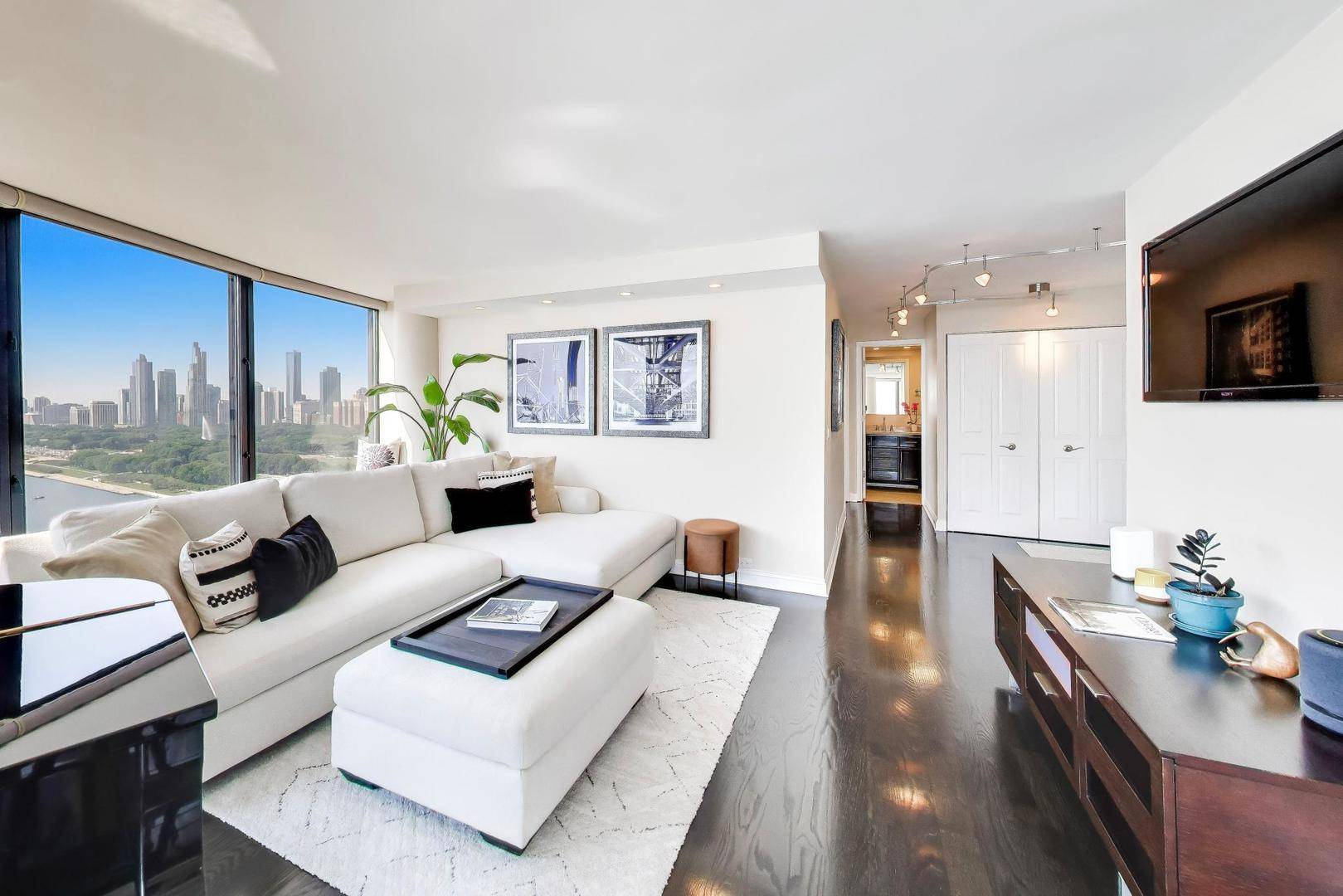 155 N Harbor DR #2109, Chicago, IL 60601