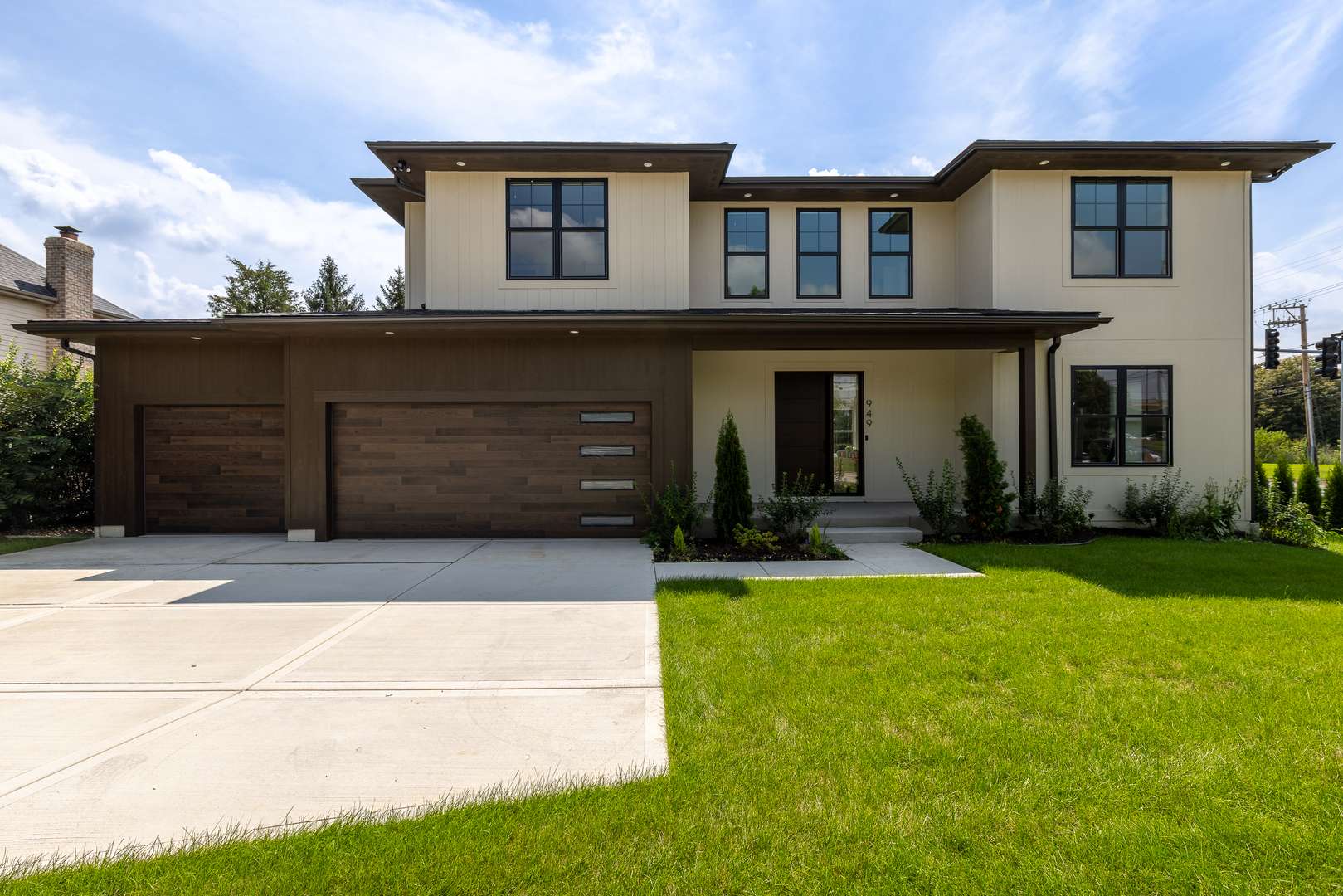 949 Internationale Pkwy, Woodridge, IL 60517