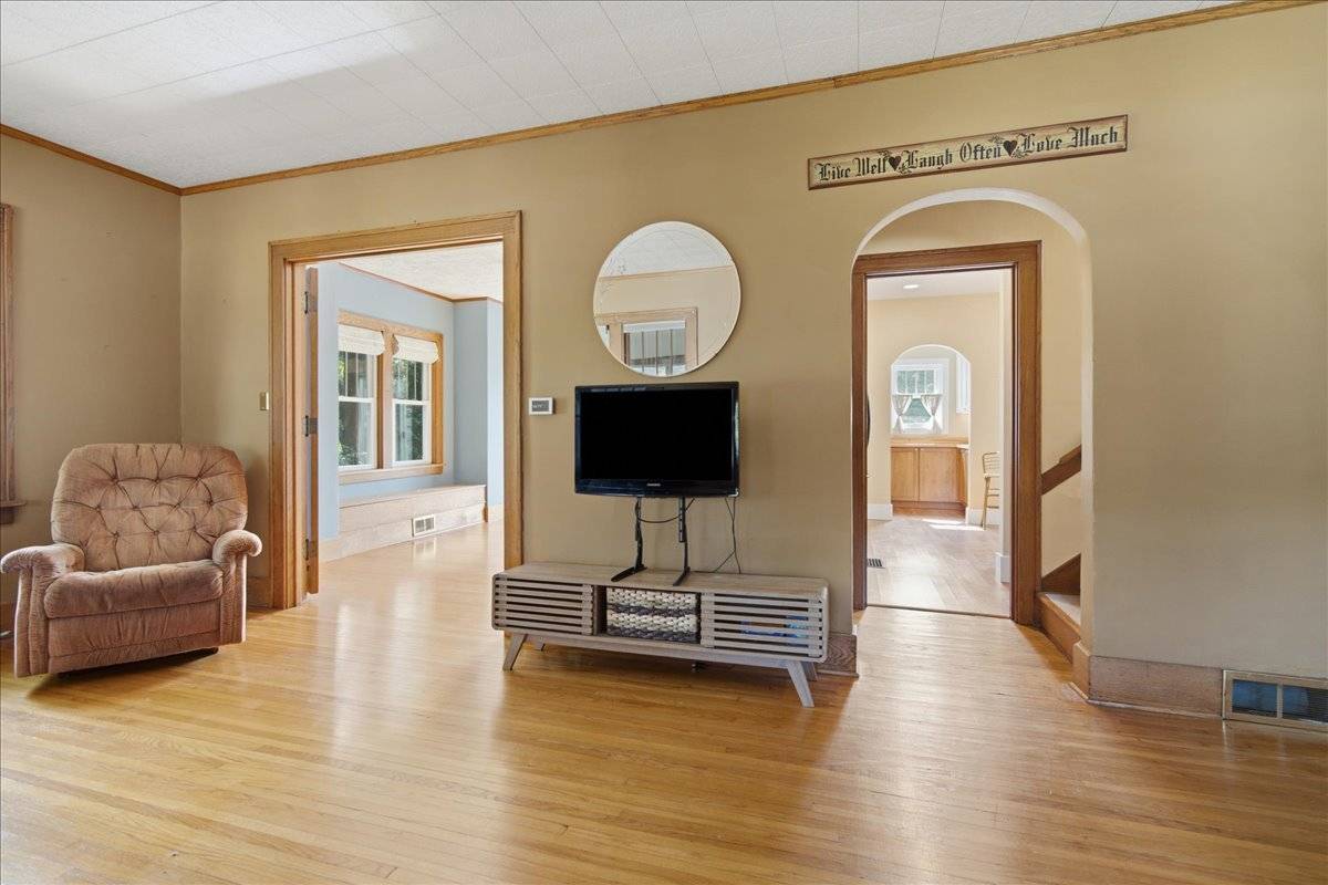 9 Hale CT, Normal, IL 61761