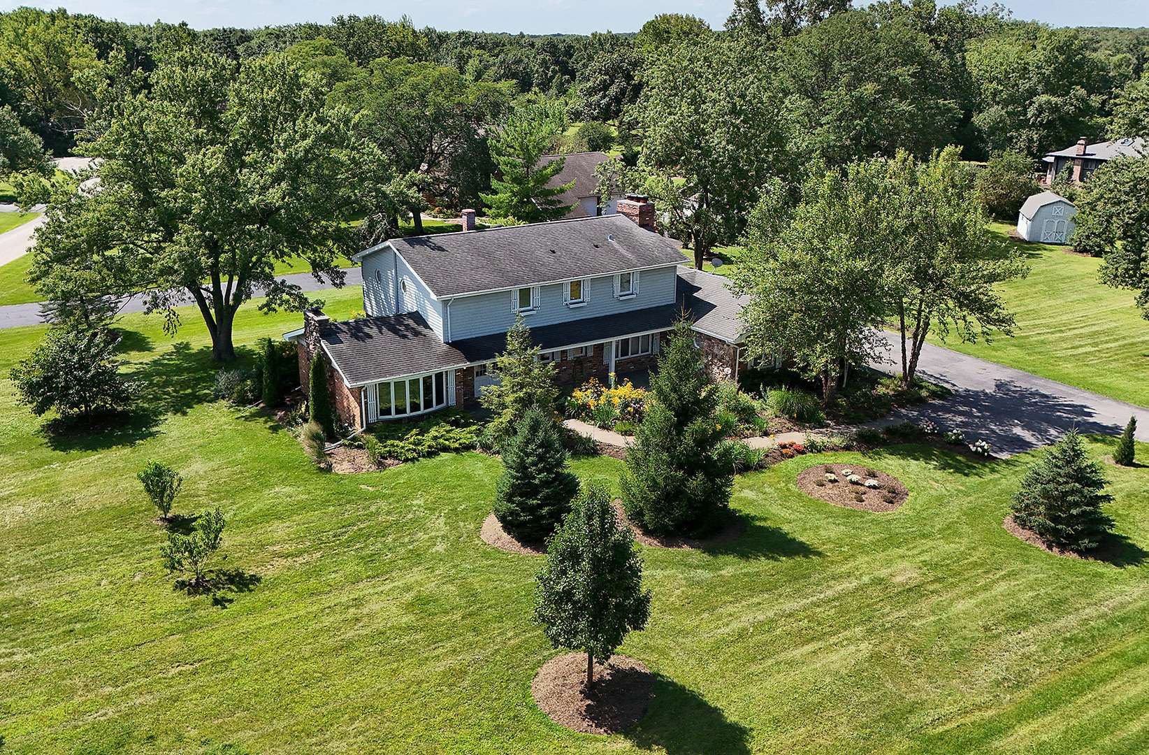 11901 W 118th ST, Palos Park, IL 60464