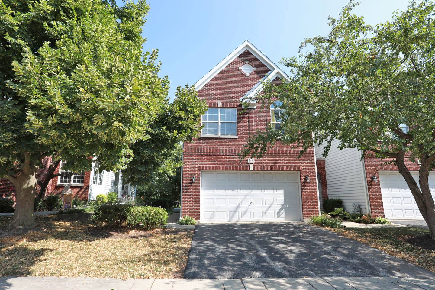149 Fulbright LN, Schaumburg, IL 60194
