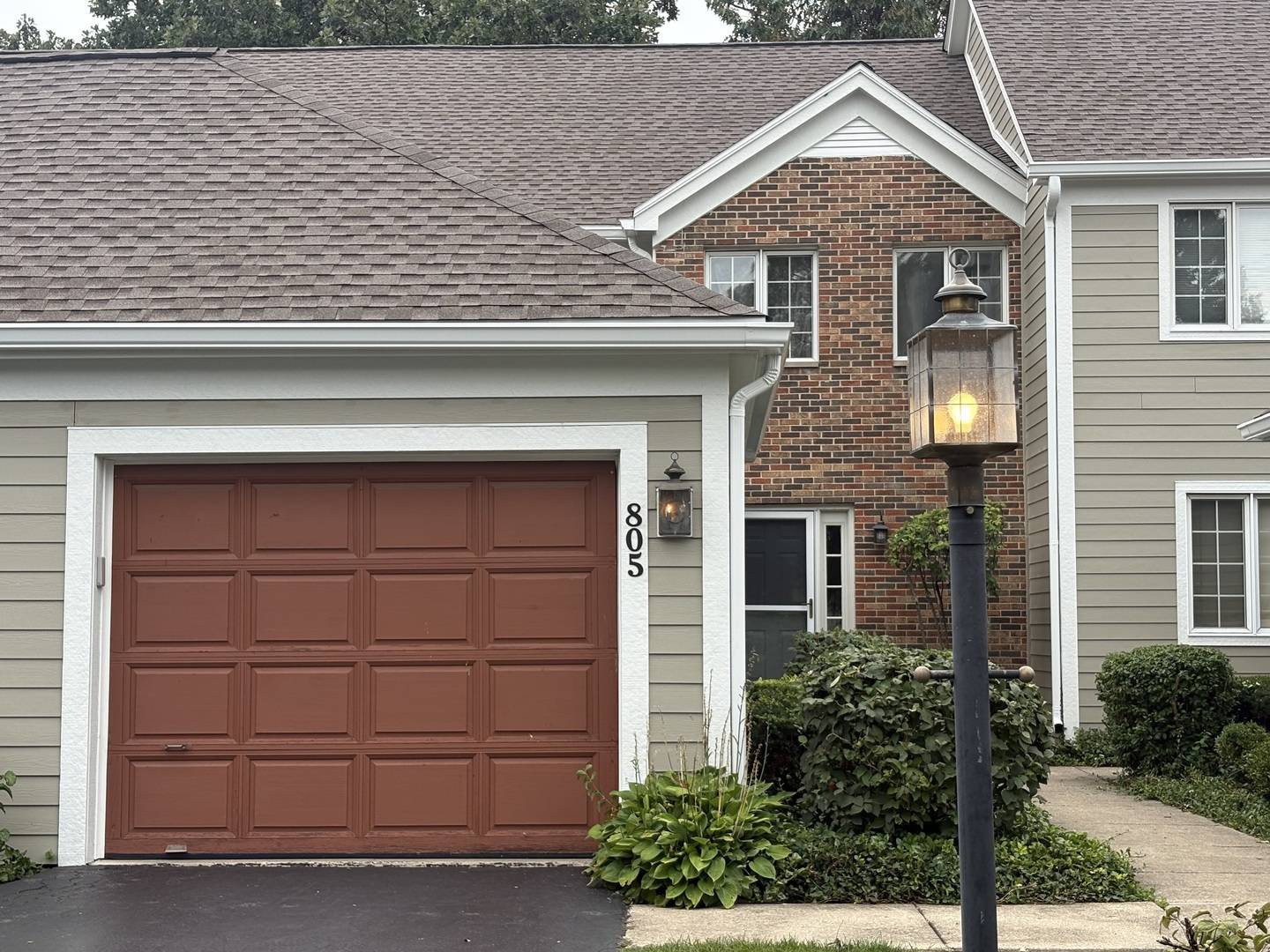805 Suffield SQ, Lincolnshire, IL 60069