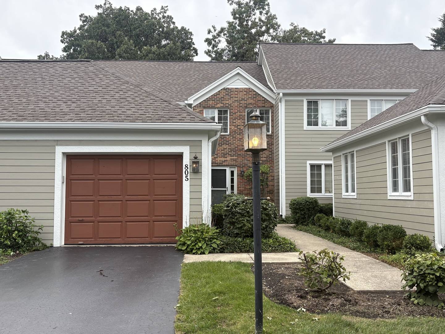 805 Suffield SQ, Lincolnshire, IL 60069