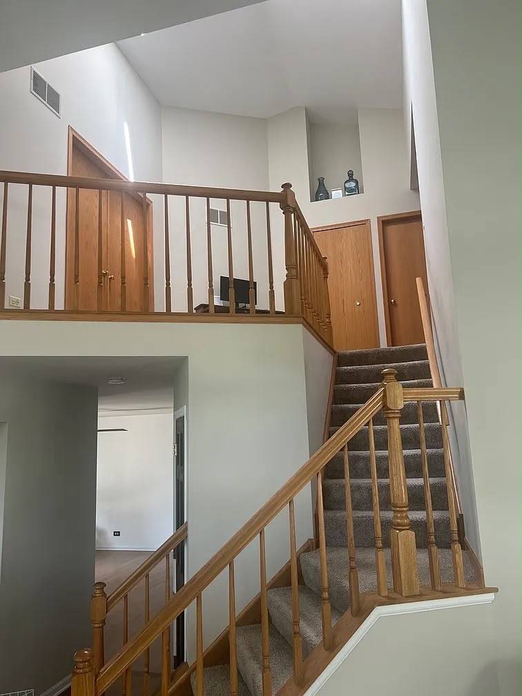 27W220 Chelsea CIR N, Winfield, IL 60190
