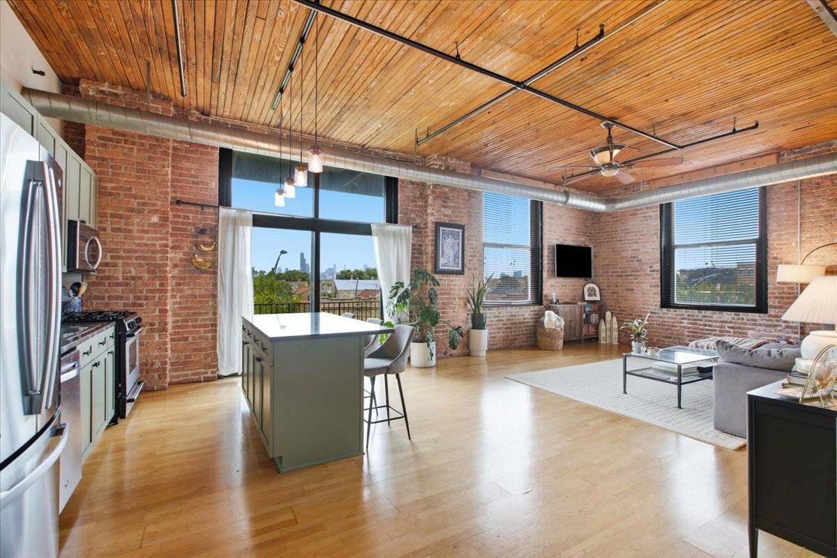 3500 S SANGAMON ST #314, Chicago, IL 60609