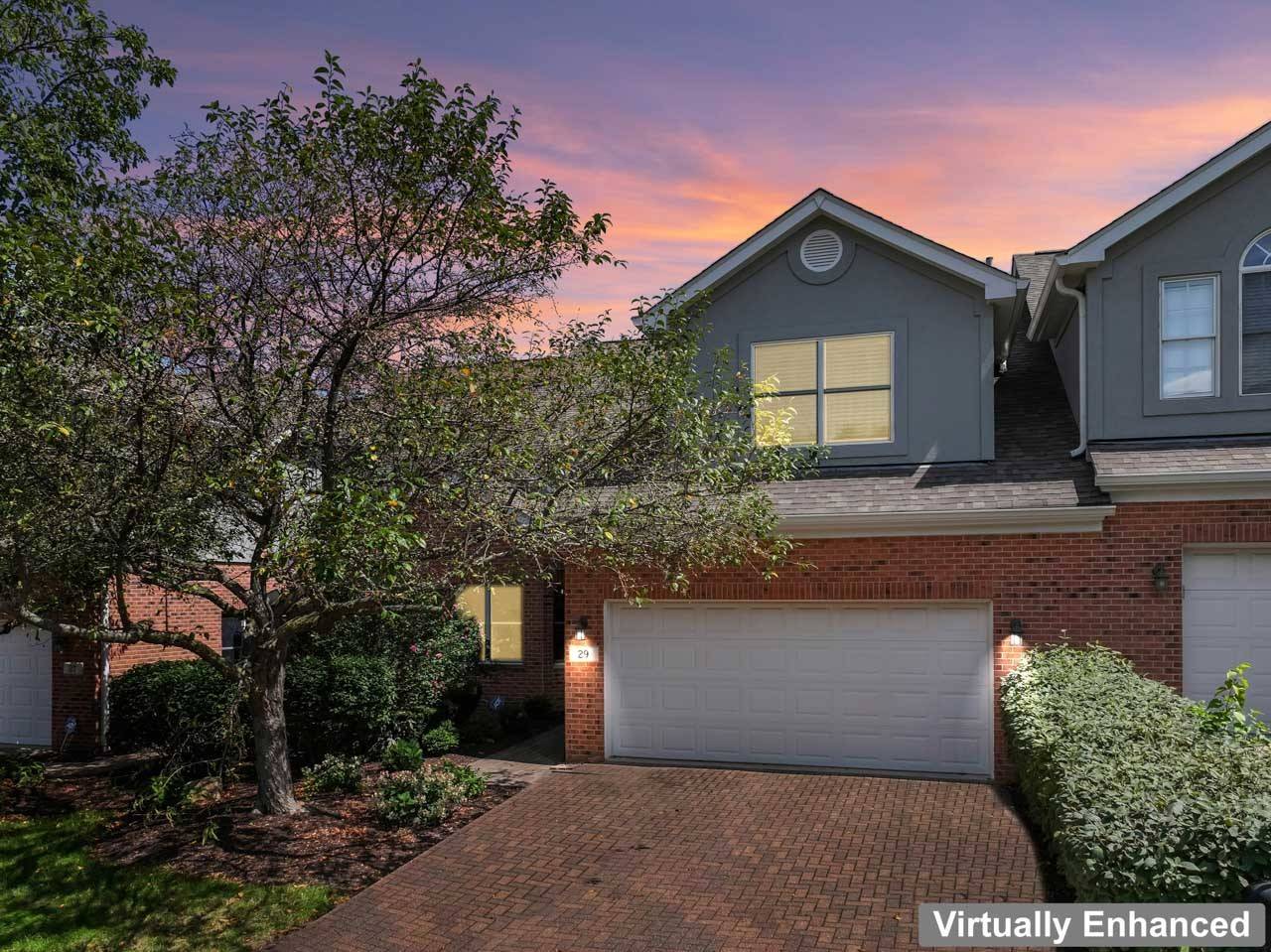 29 Chancel LN, Glen Ellyn, IL 60137