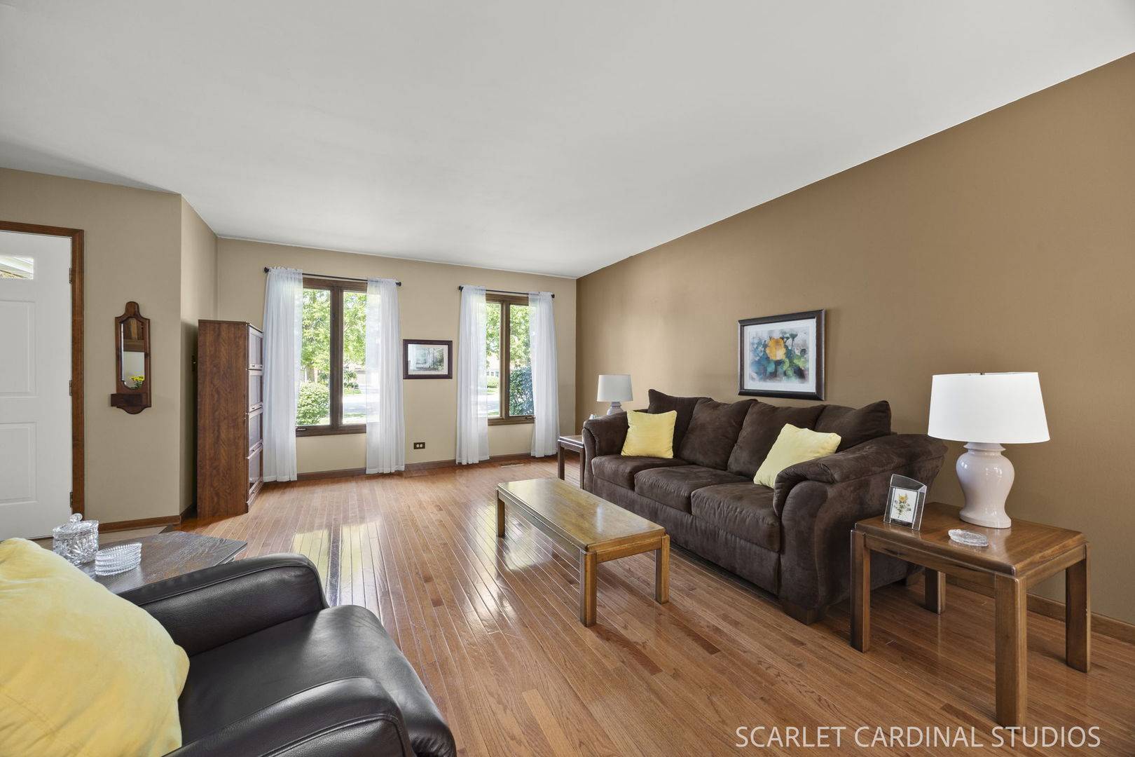 519 Calduto CIR, Villa Park, IL 60181