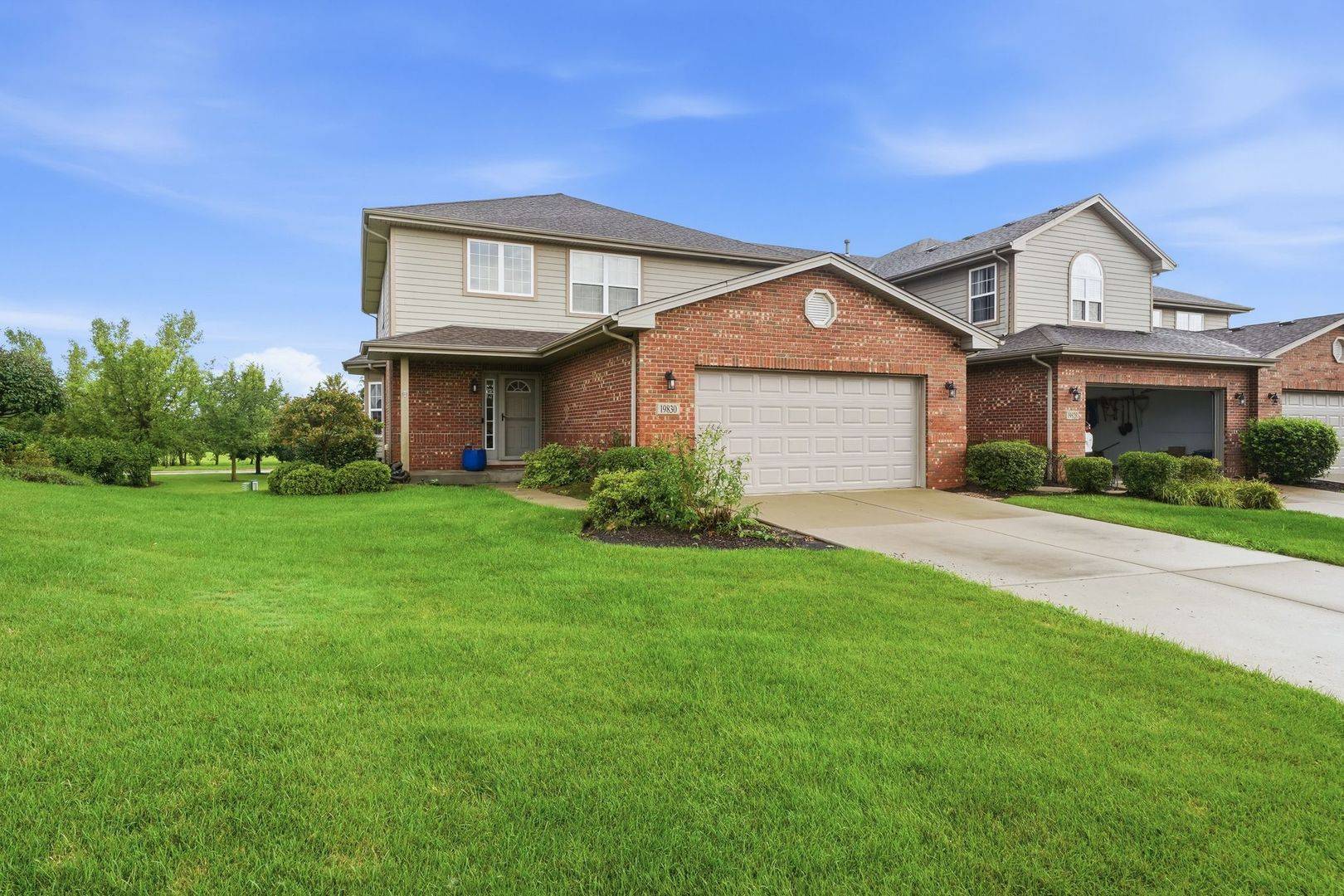 19830 Mulroy CIR, Tinley Park, IL 60487
