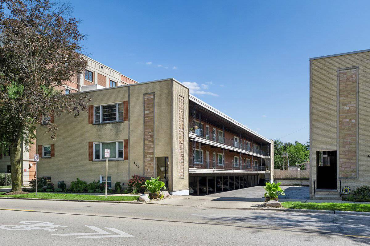 409 Lathrop AVE #1B, River Forest, IL 60305