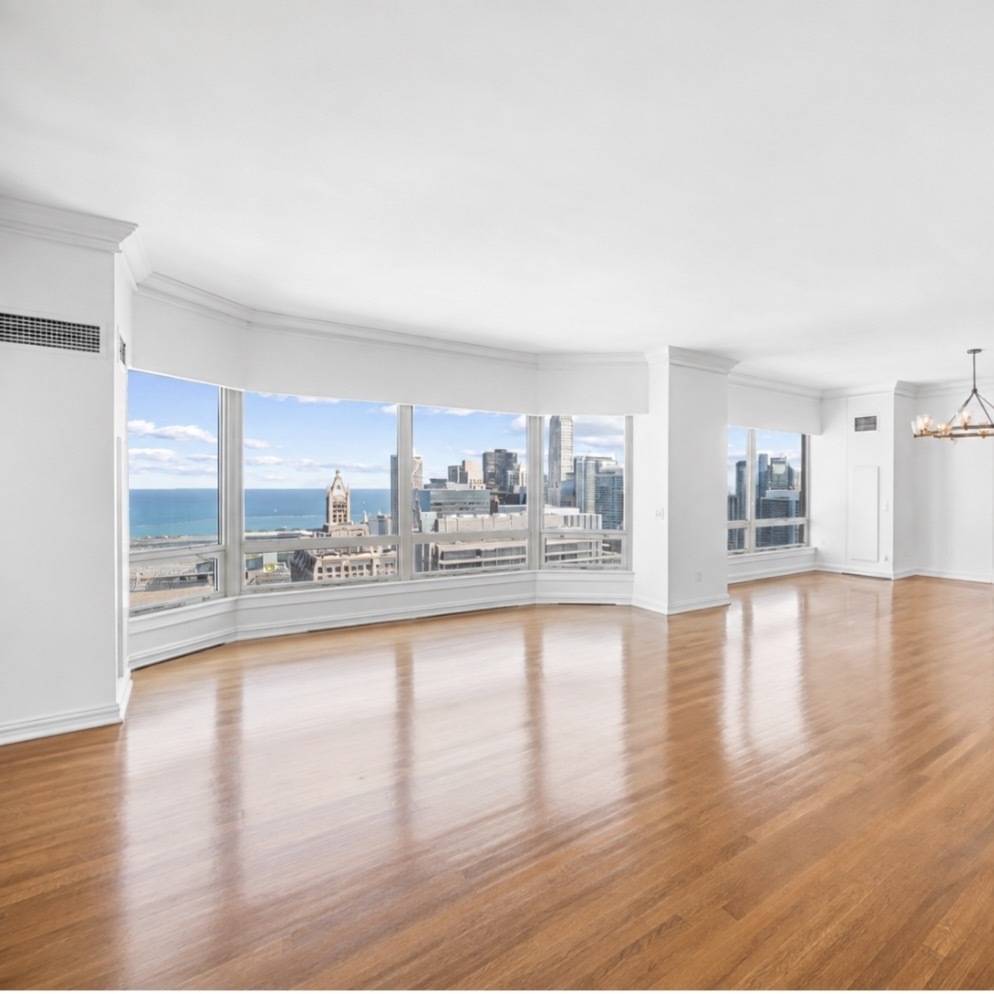 100 E Huron ST #3504, Chicago, IL 60611