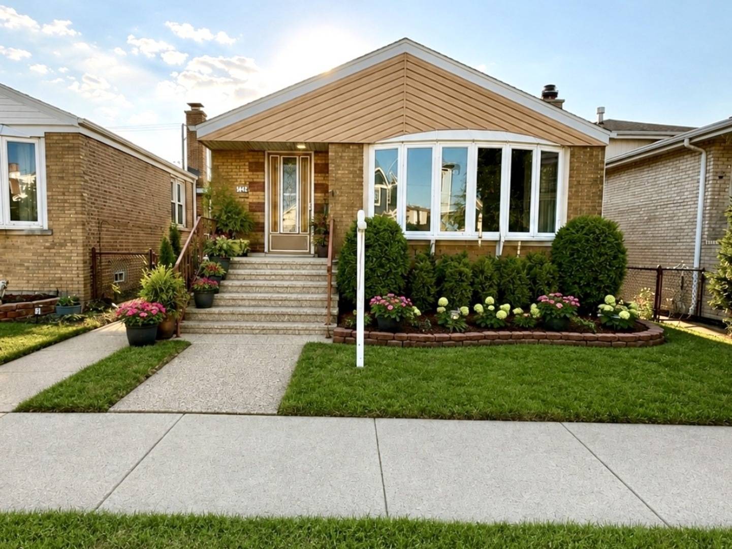5342 S Melvina AVE, Chicago, IL 60638