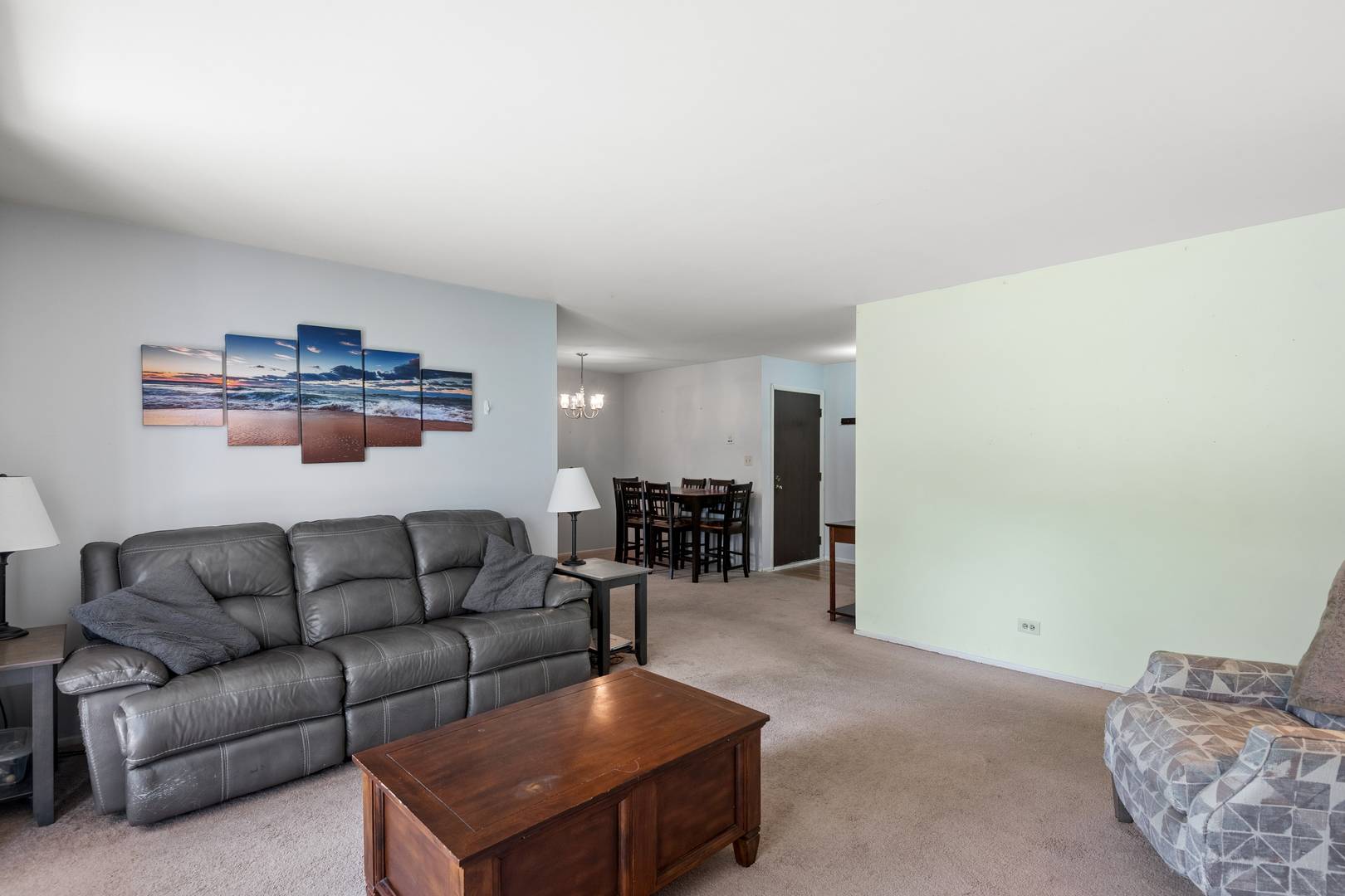 1391 STRATFORD DR #1391, Gurnee, IL 60031
