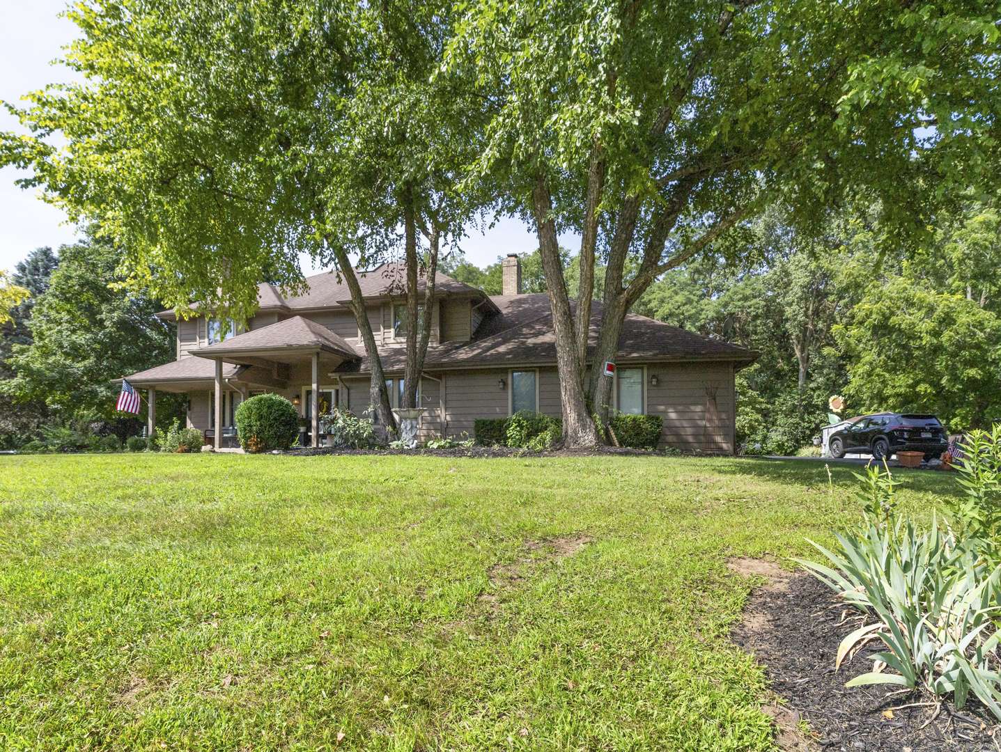 7701 Old Post RD, Crystal Lake, IL 60014