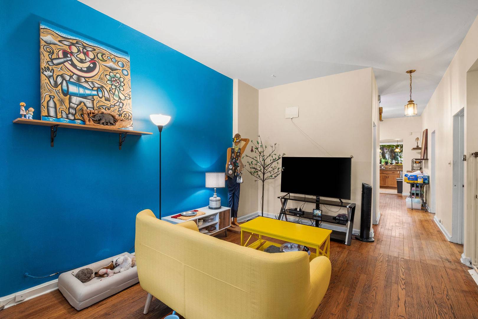 1311 W Columbia AVE, Chicago, IL 60626
