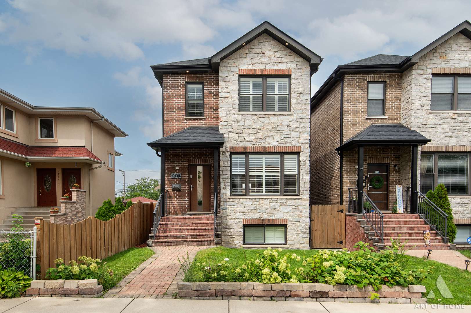 6438 W Dakin ST, Chicago, IL 60634